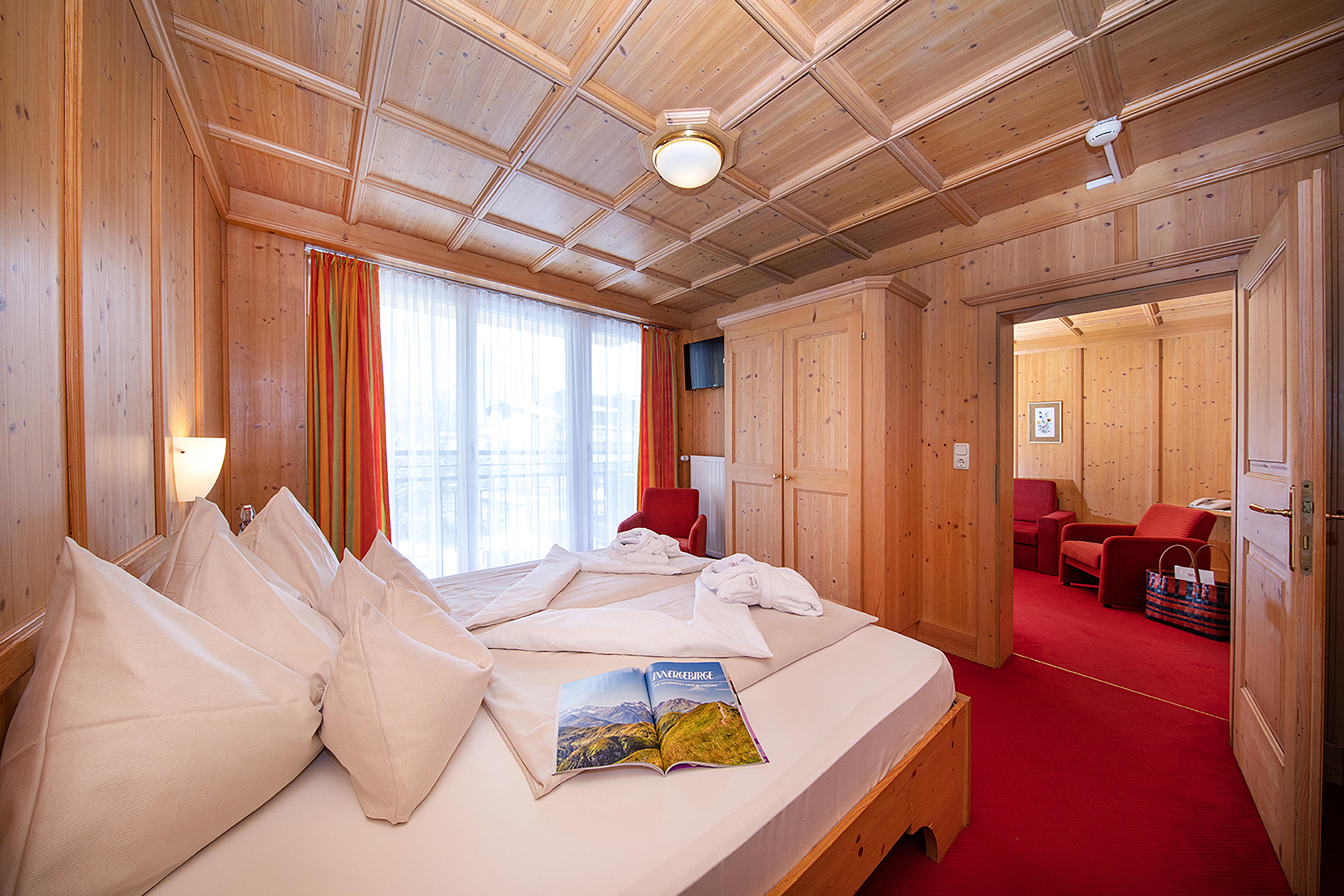 Hotel Latini Zell am See Esterno foto