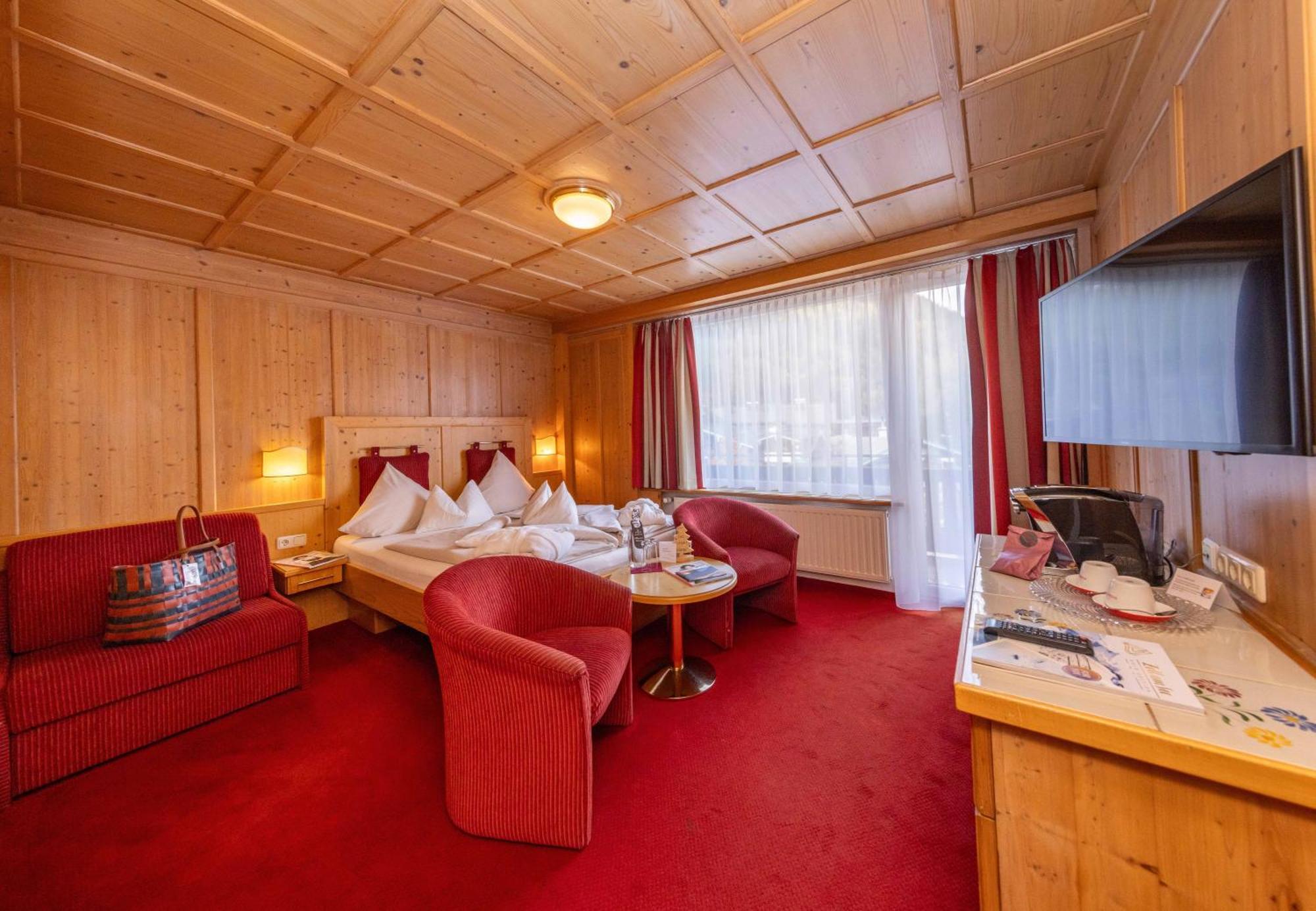 Hotel Latini Zell am See Esterno foto