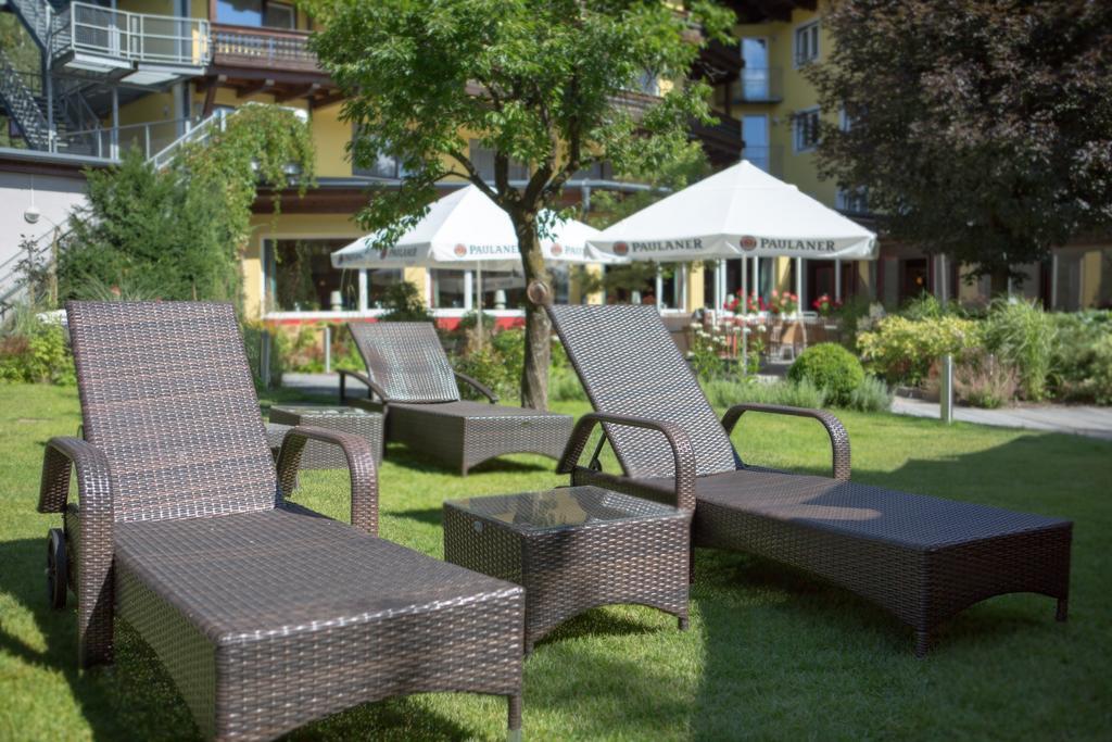 Hotel Latini Zell am See Esterno foto